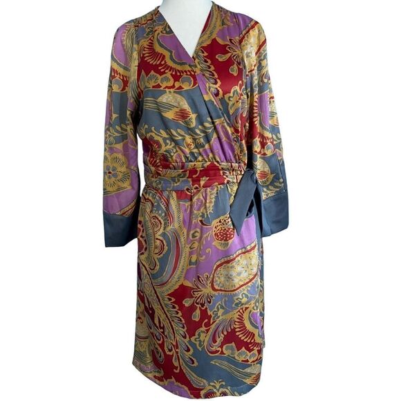 Lilka 1/2 WRAP Dress Beautiful SILKY Fabric 100% Polyester Inside & Side Tie M - Picture 1 of 10